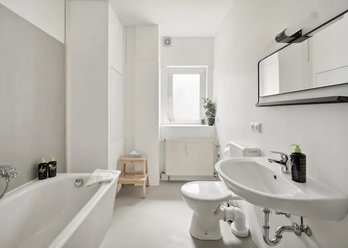 Limehome Tannenstrasse * Дрезден