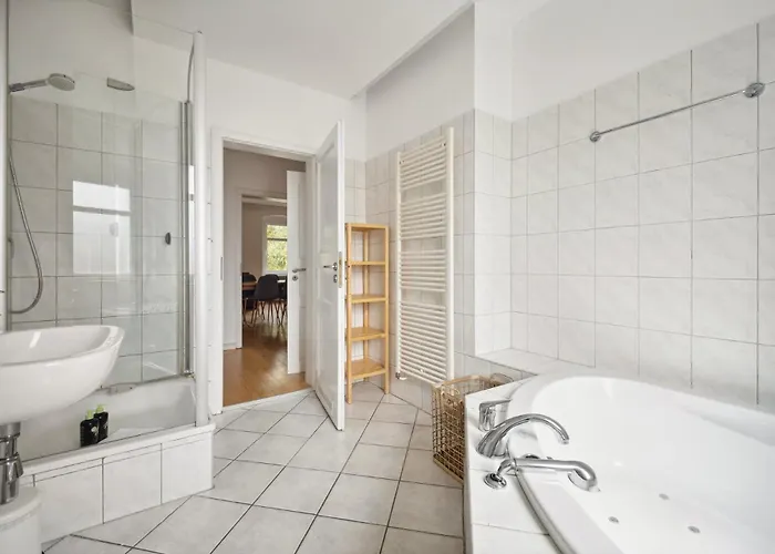 Limehome Tannenstrasse * Δρέσδη