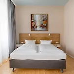 Limehome Tannenstrasse Apartman *
